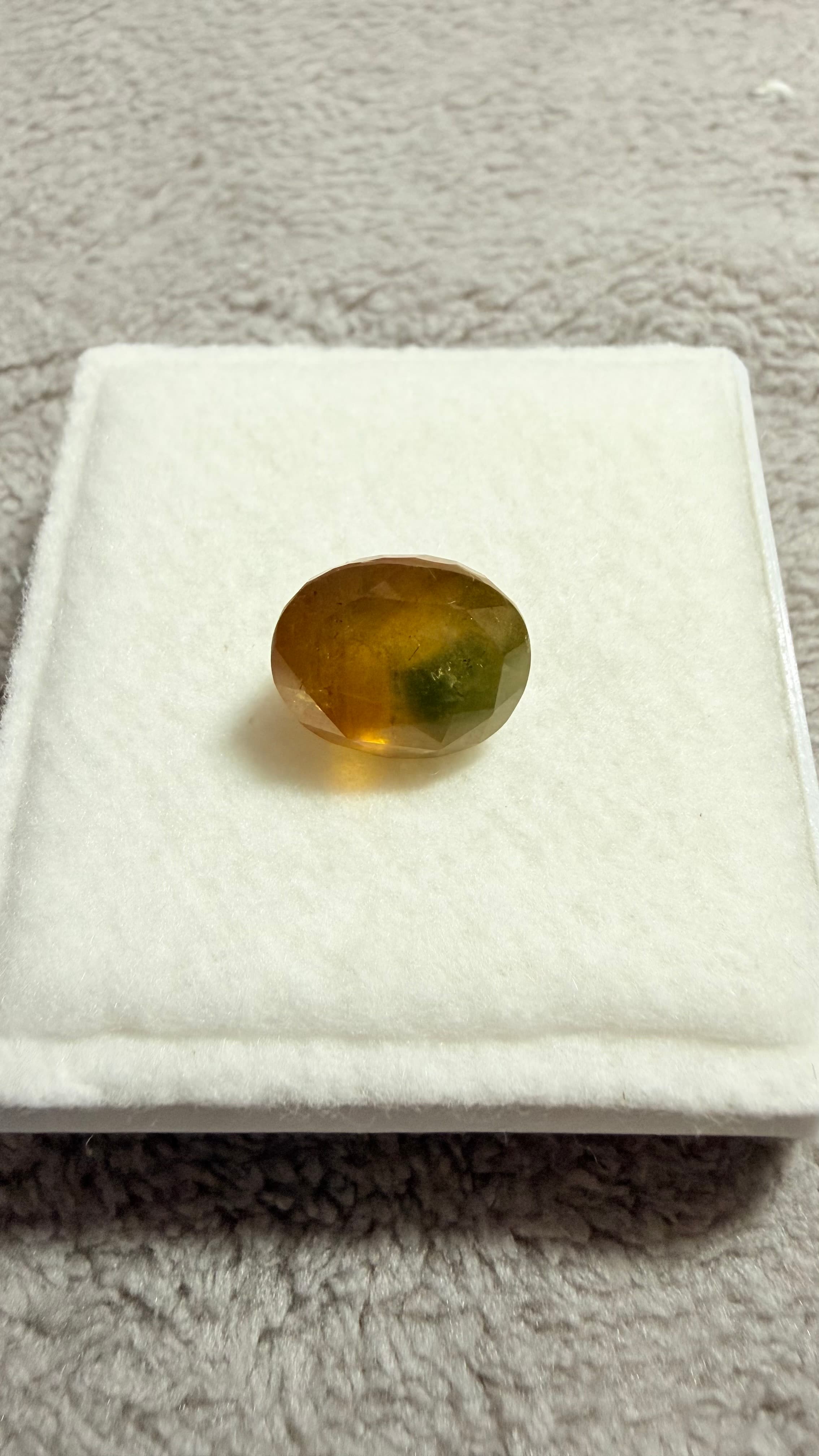 Bi-Color Sapphire