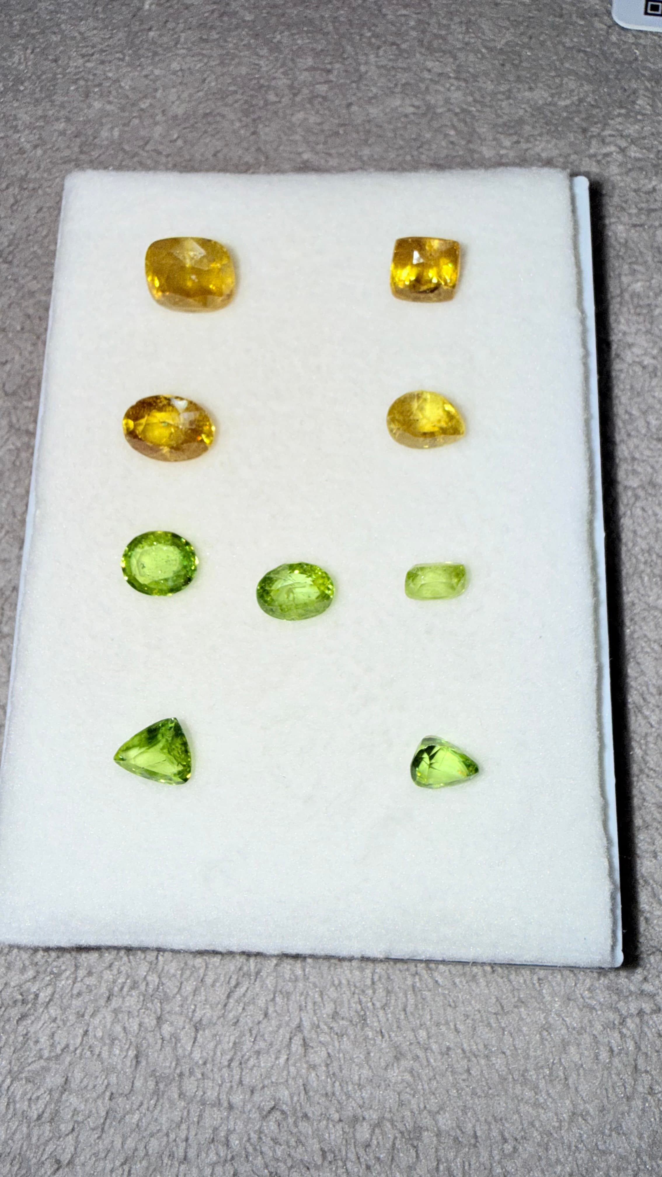 Green Yellow Sphene Lot